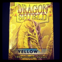 Dragon Shield Box of 100 in Yellow